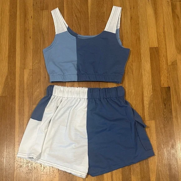 Shein | Women’s Blue and White Colorblock Crop Top and Shorts Set - Picture 11 of 11